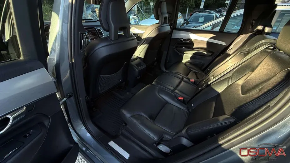 VOLVO XC90 -