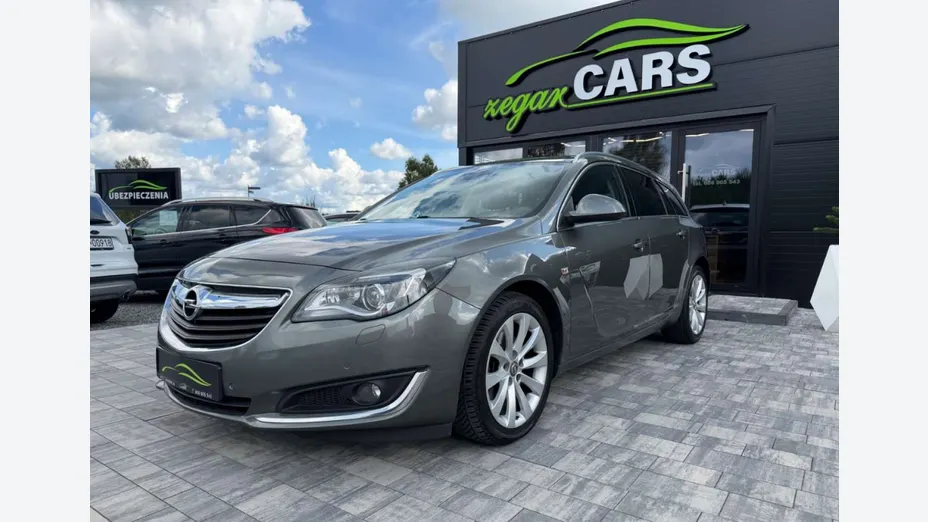 OPEL Insignia -