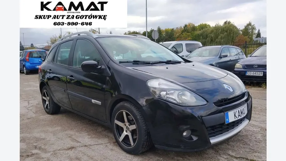 RENAULT Clio -