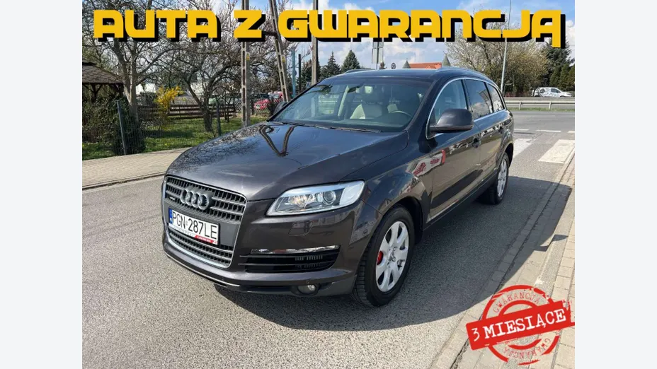 AUDI Q7 -