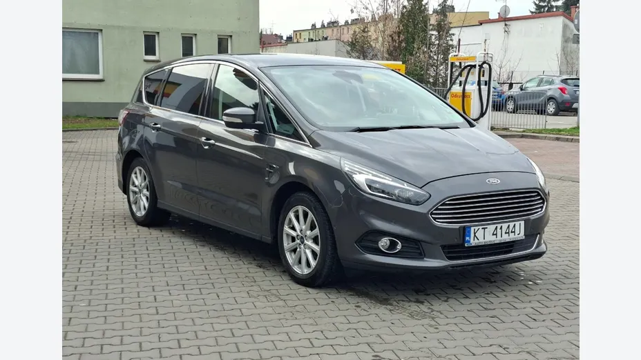 FORD S-MAX -
