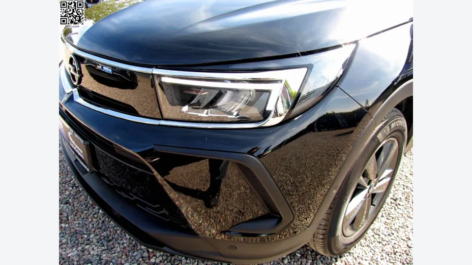 OPEL Grandland X -