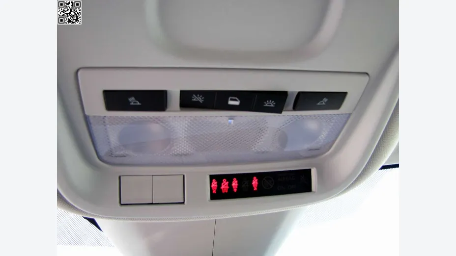 OPEL Grandland X -