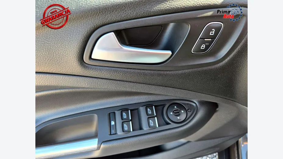 FORD Kuga -