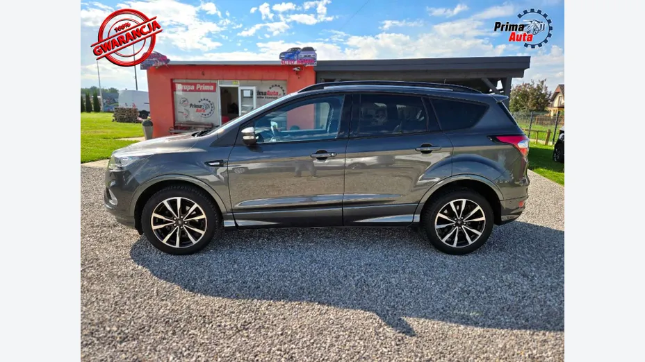FORD Kuga -