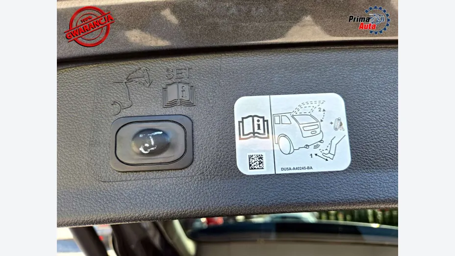 FORD Kuga -