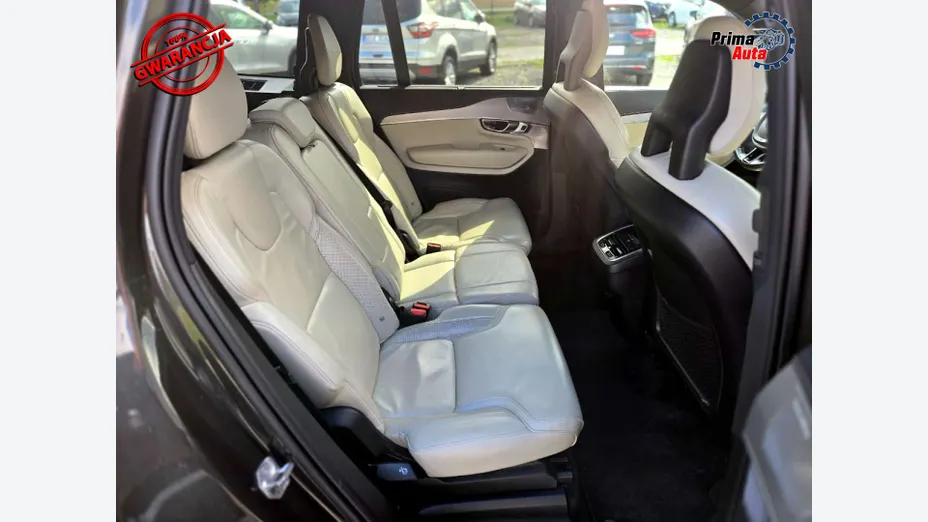 VOLVO XC90 -