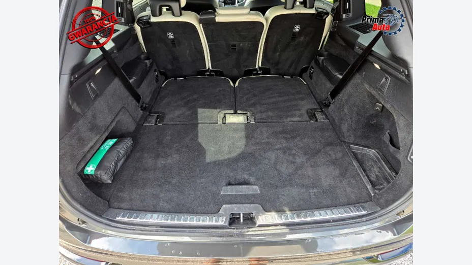 VOLVO XC90 -