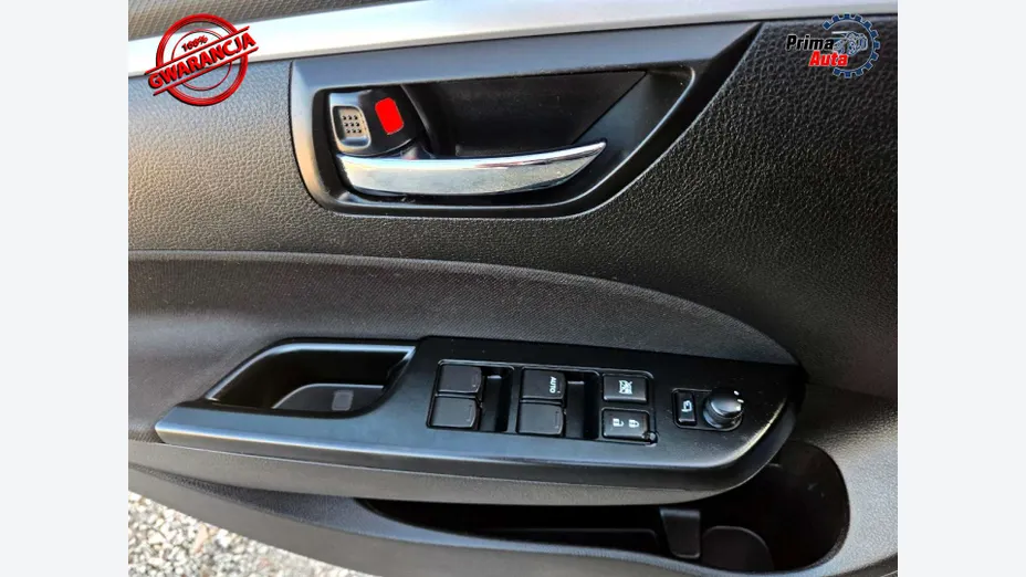 SUZUKI Swift -