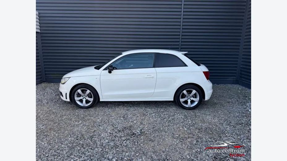 AUDI A1 -