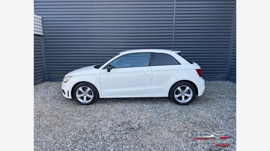 AUDI A1 -