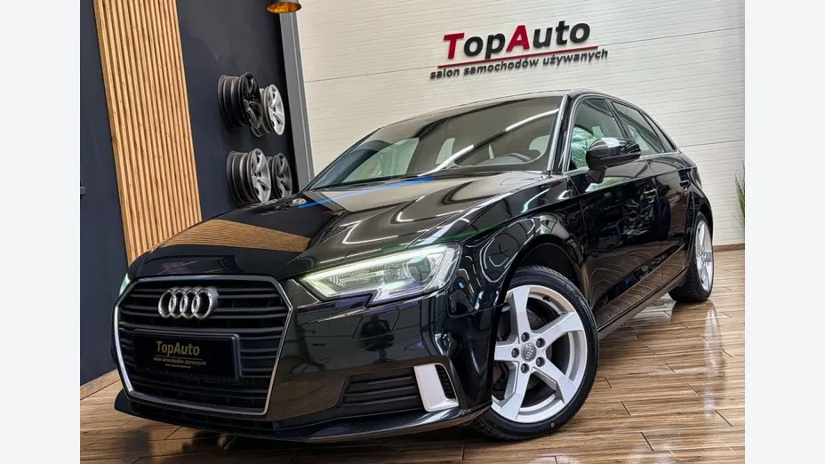 AUDI A3 Sportback -