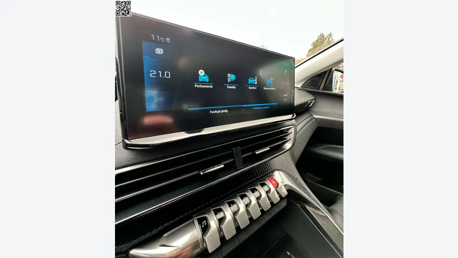 PEUGEOT 3008 -