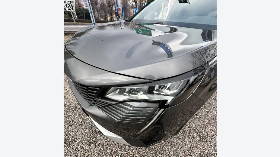 PEUGEOT 3008 -