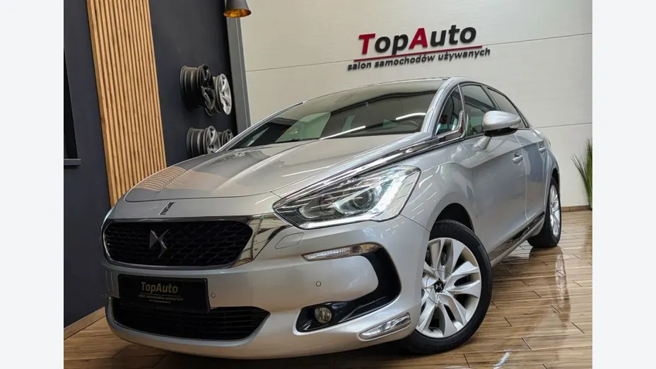 CITROEN DS5 -