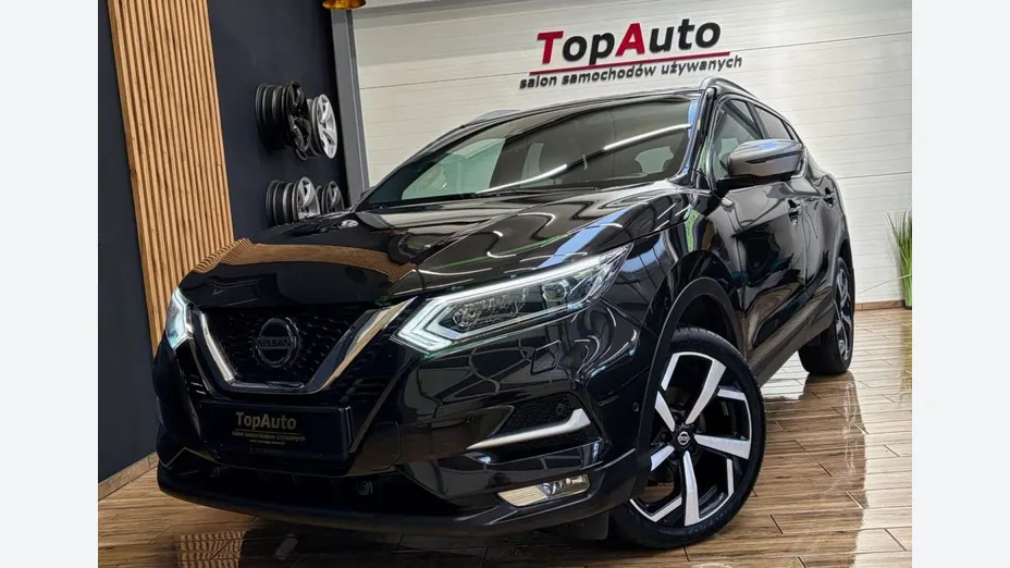 NISSAN Qashqai -