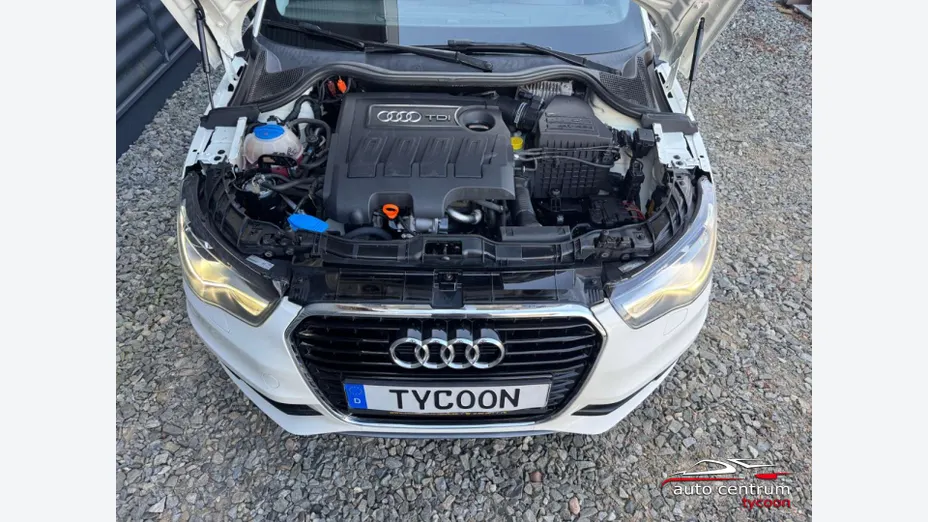 AUDI A1 -