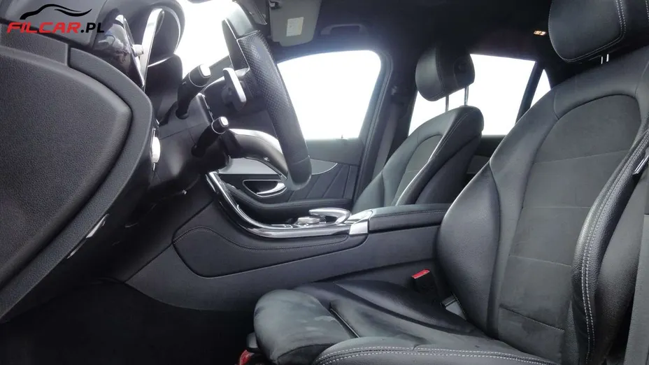 MERCEDES-BENZ GLC -