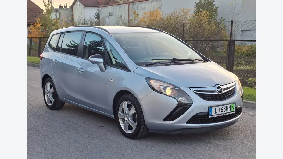 OPEL Zafira -