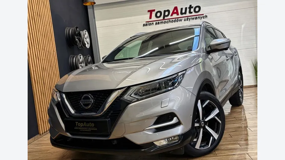 NISSAN Qashqai -