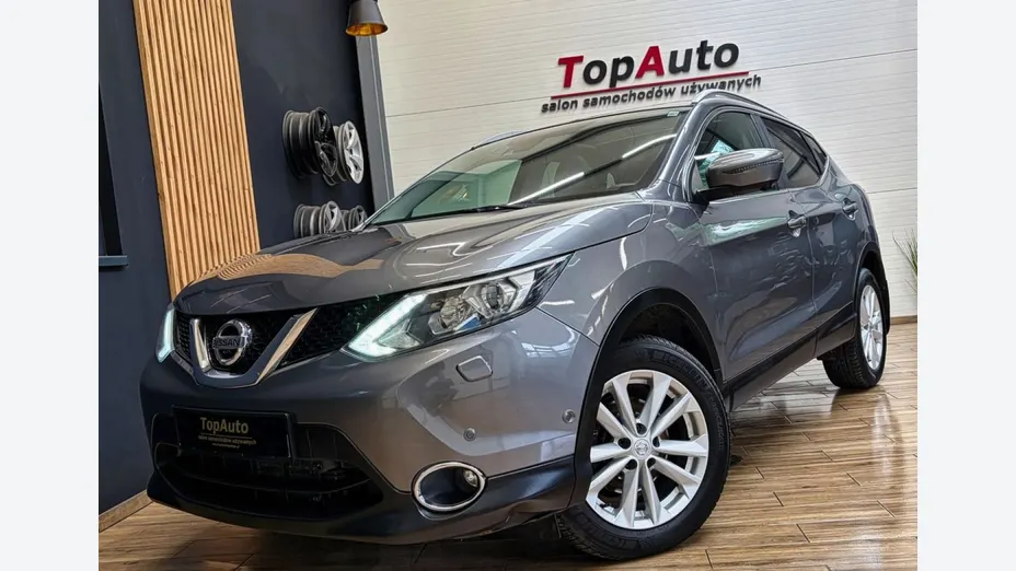 NISSAN Qashqai -