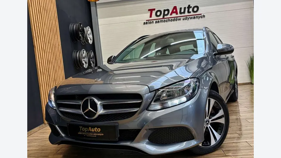 MERCEDES-BENZ C Klasa -