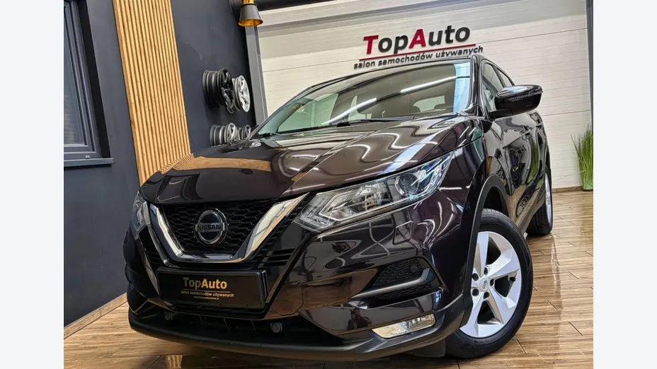 NISSAN Qashqai -