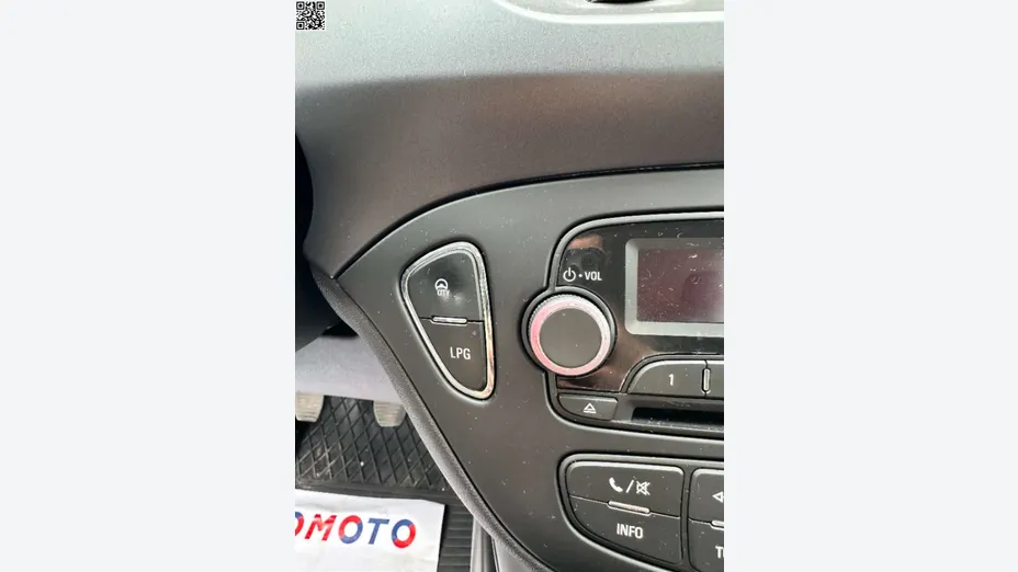 OPEL Corsa -