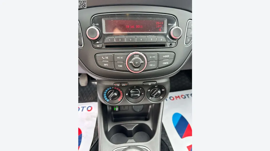 OPEL Corsa -