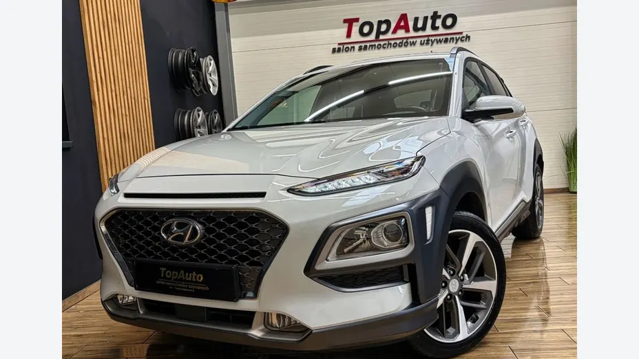 HYUNDAI Kona -