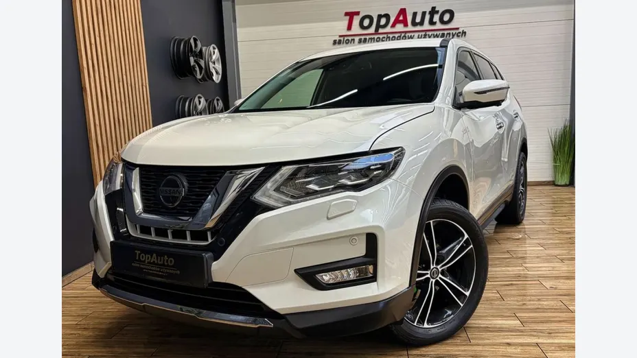 NISSAN X-Trail -
