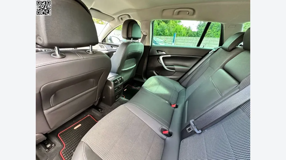 OPEL Insignia -