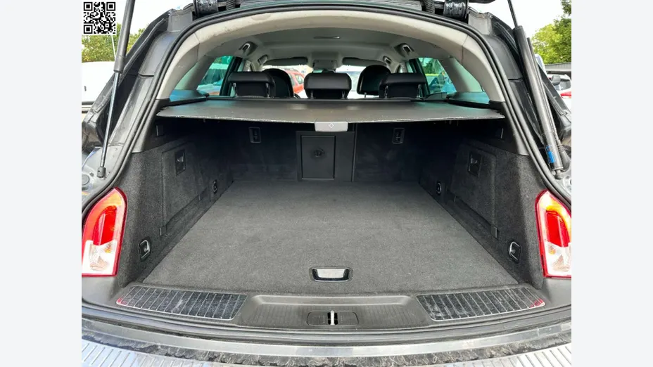 OPEL Insignia -