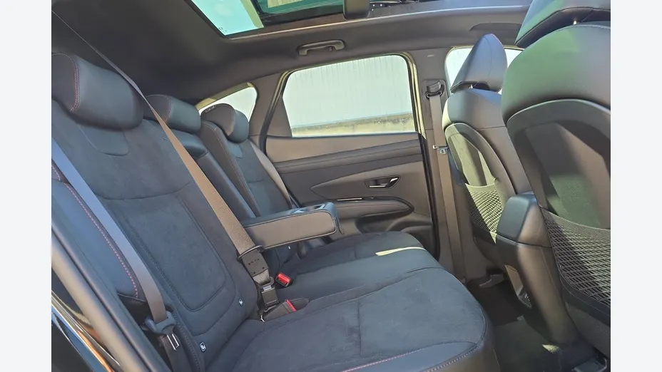 HYUNDAI Tucson -
