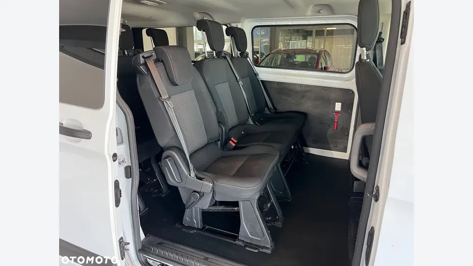 FORD Transit Custom Transit Custom Kombi 320 L2H1 Trend