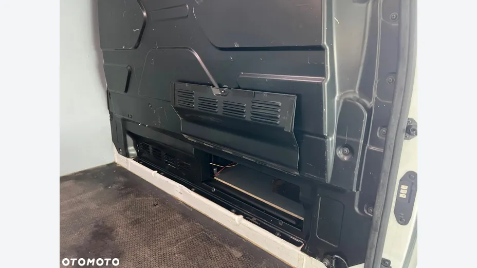FORD Transit Custom Transit Custom 320 L2H1 Trend