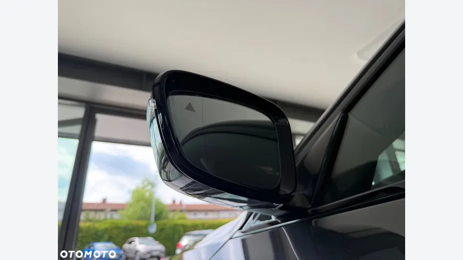 BMW Seria 5 520d M Sport sport-aut