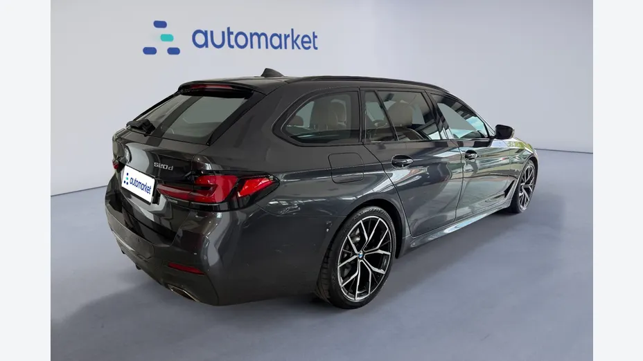 BMW Seria 5 520d M Sport sport-aut