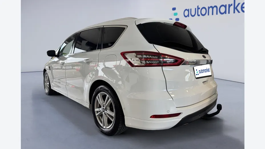 FORD S-MAX S-MAX 2.5 Hybrid Titanium CVT