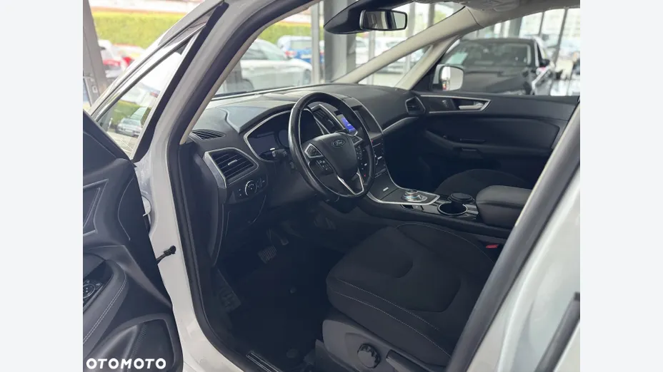 FORD S-MAX S-MAX 2.5 Hybrid Titanium CVT