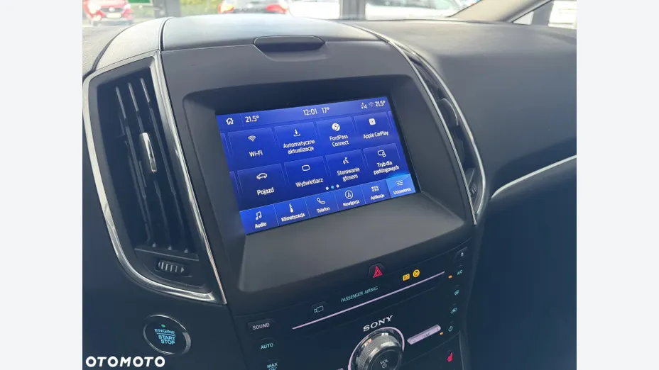 FORD S-MAX S-MAX 2.5 Hybrid Titanium CVT