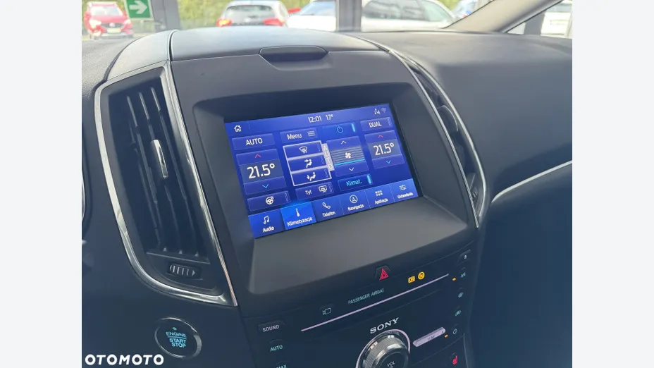 FORD S-MAX S-MAX 2.5 Hybrid Titanium CVT