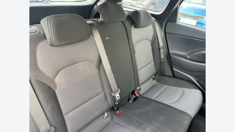 HYUNDAI i30 i30 1.0 T-GDI Modern