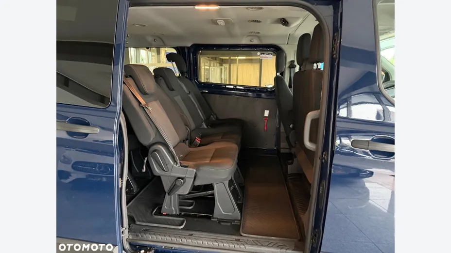 FORD Transit Custom Transit Custom Kombi 320 L2H1 Trend