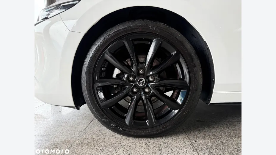 MAZDA 3 3 2.0 mHEV Kanjo aut