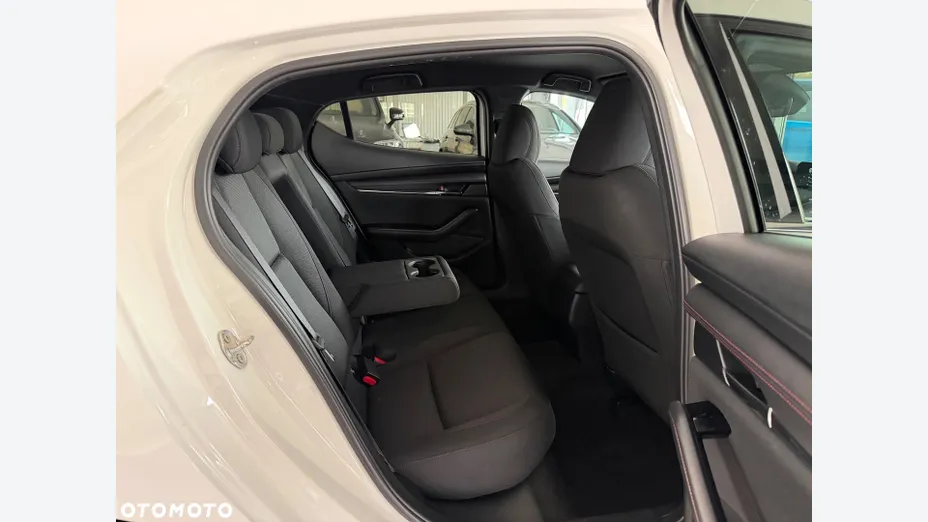 MAZDA 3 3 2.0 mHEV Kanjo aut