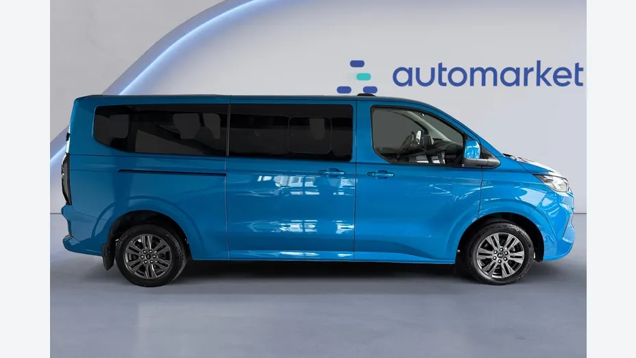 FORD Transit Custom Transit Custom Kombi 2.0 EcoBlue 320 L2H1 Limited Aut. M1