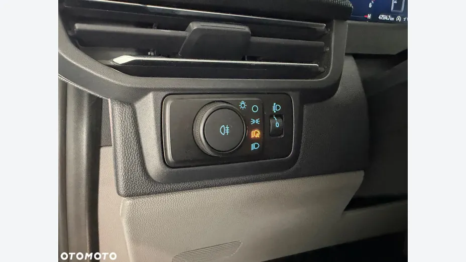 FORD Transit Custom Transit Custom Kombi 2.0 EcoBlue 320 L2H1 Limited Aut. M1