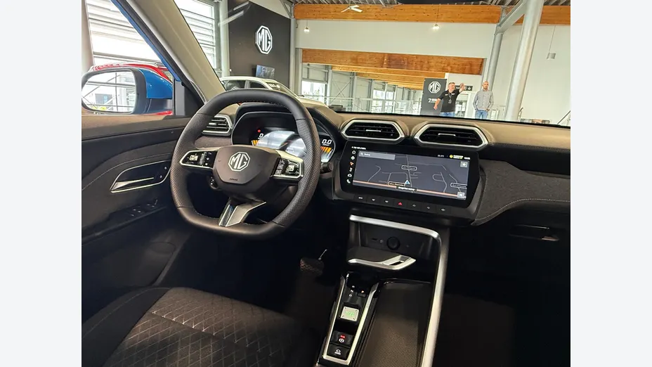 MG ZS ZS 1.5 HEV+ Excite aut Nowy