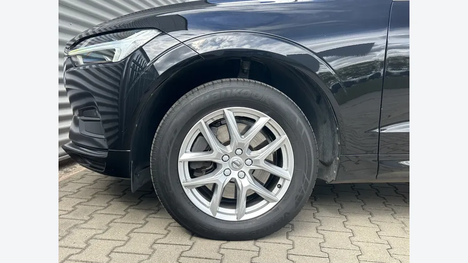 VOLVO XC60 XC60 T4 Momentum aut